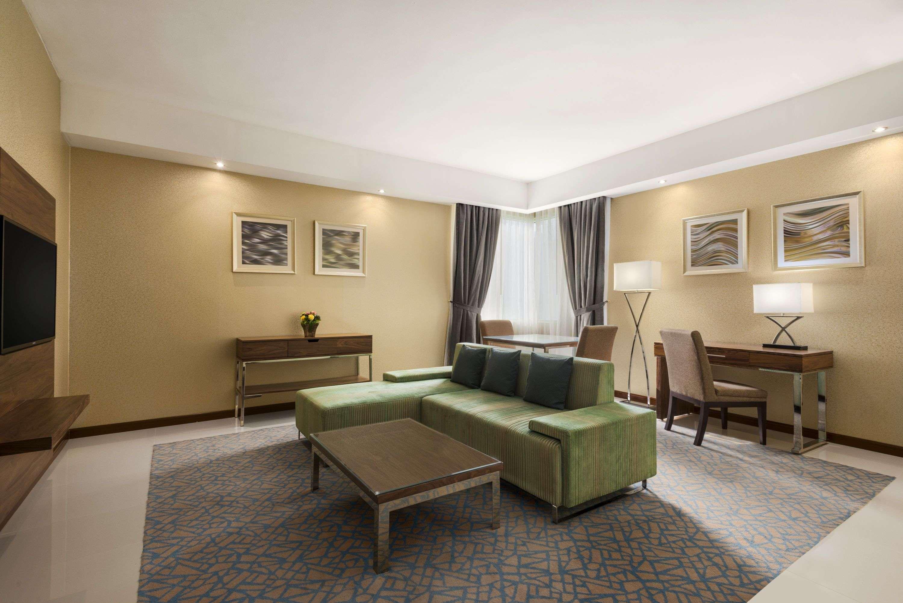 Howard Johnson By Wyndham Abu Dhabi Downtown Eksteriør bilde